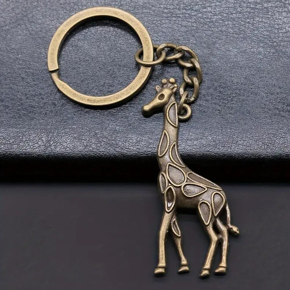 🌺 🌺 🌺 Giraffe Metal Pendant Keychain, Back Pack or Purse Charm